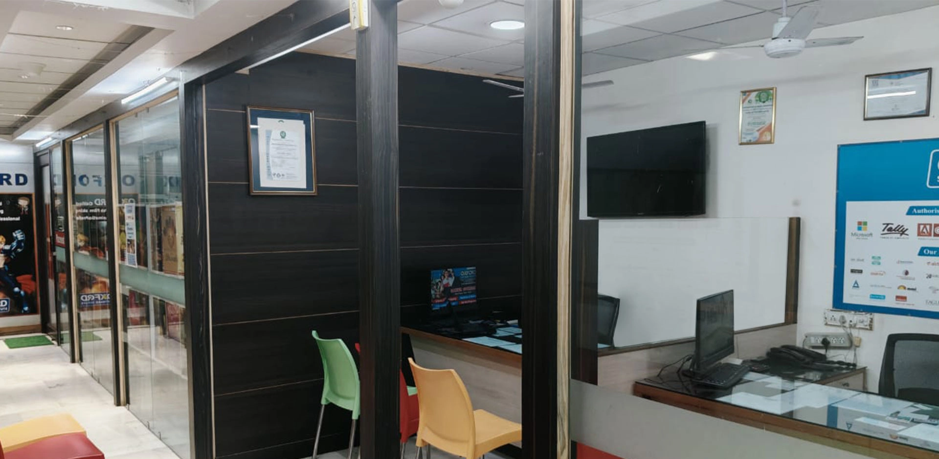 Oxford Computer courses South Extension Best Computer Institute in South Delhi