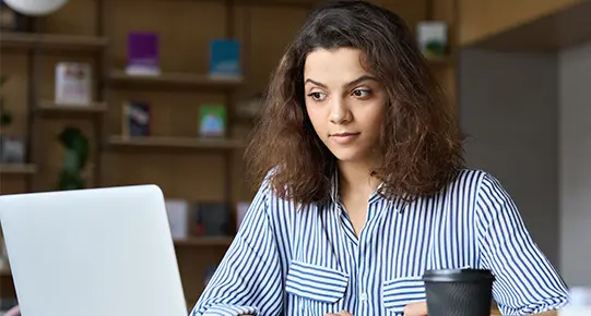 Computer courses with programming and AI training